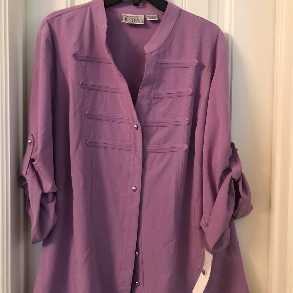 4 women tops